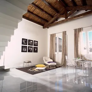 Right House - Characteristic Marina District , Cagliari Italy