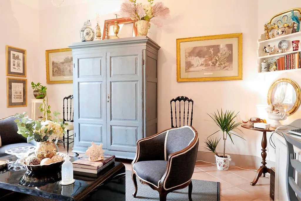 Relais Cavalcanti Guest House Florence Italy